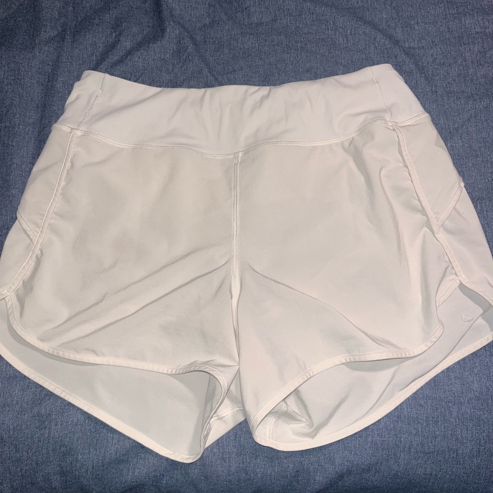 CRZ YOGA Women's White Athletic Shorts